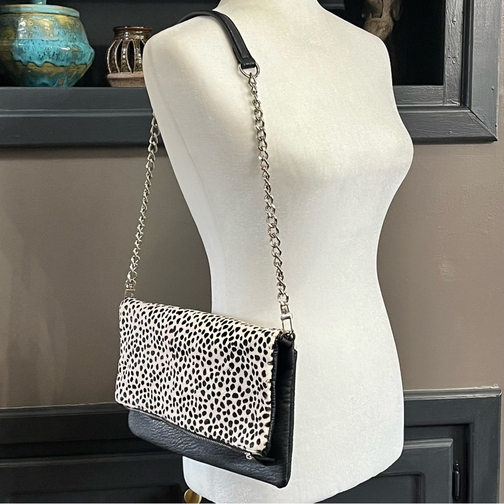 Express animal print pony fur black faux leather folder over purse shoulder bag - Picture 2 of 8